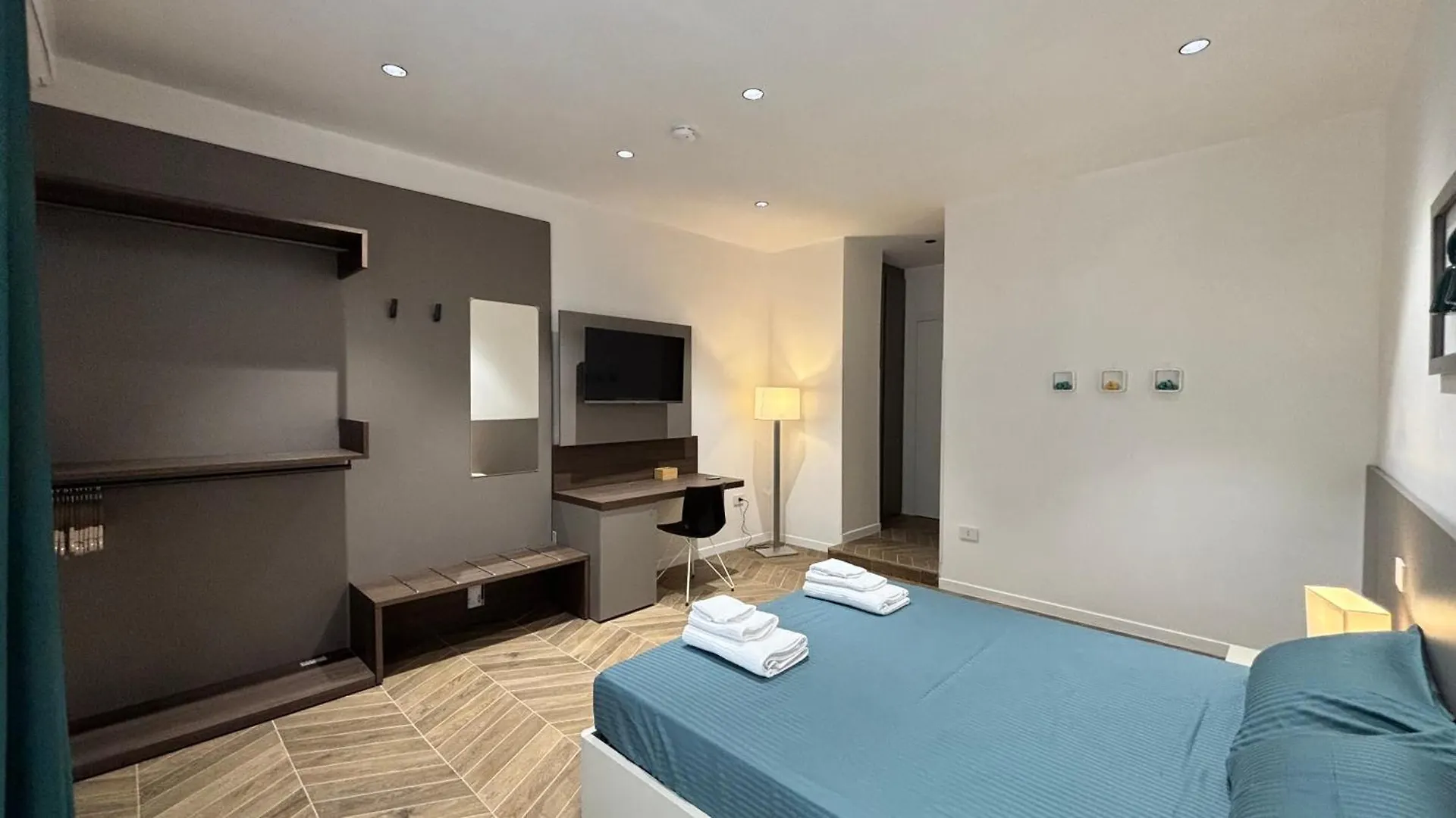 Seaside Suites Naples Italy