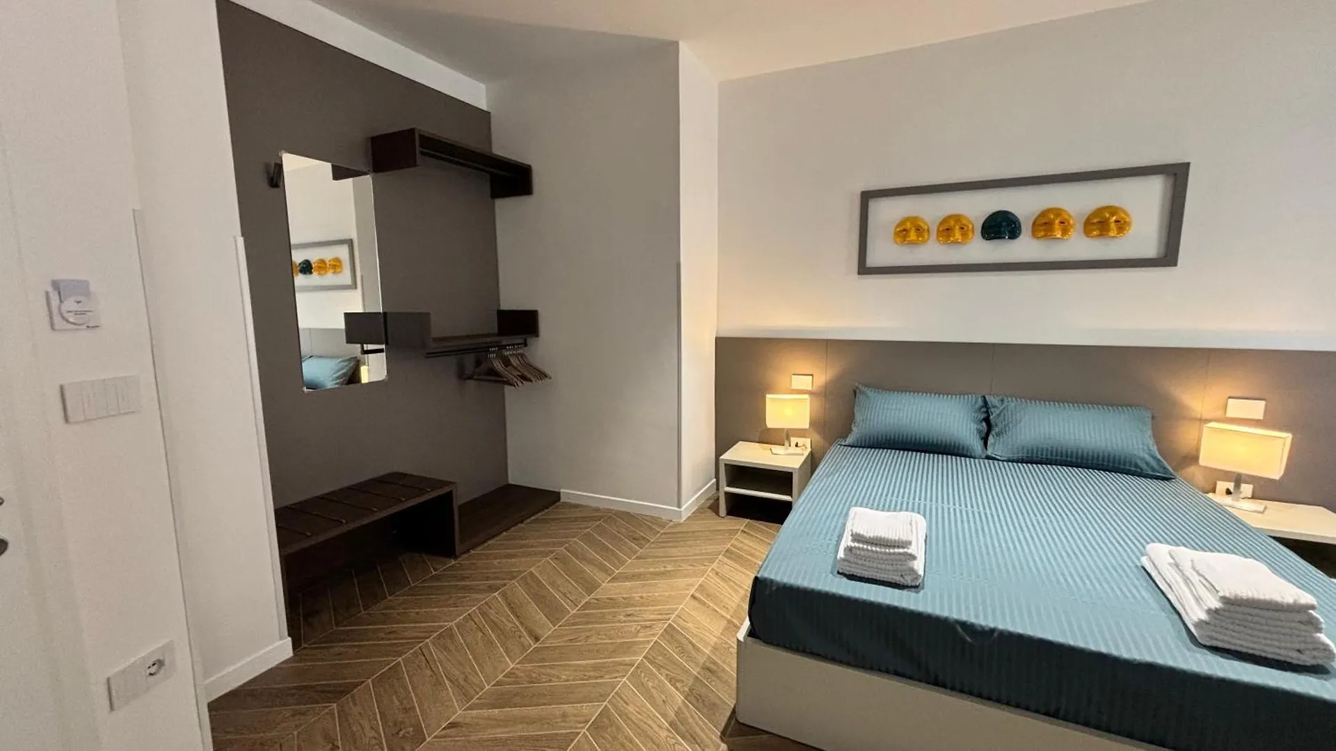 Seaside Suites Neapol