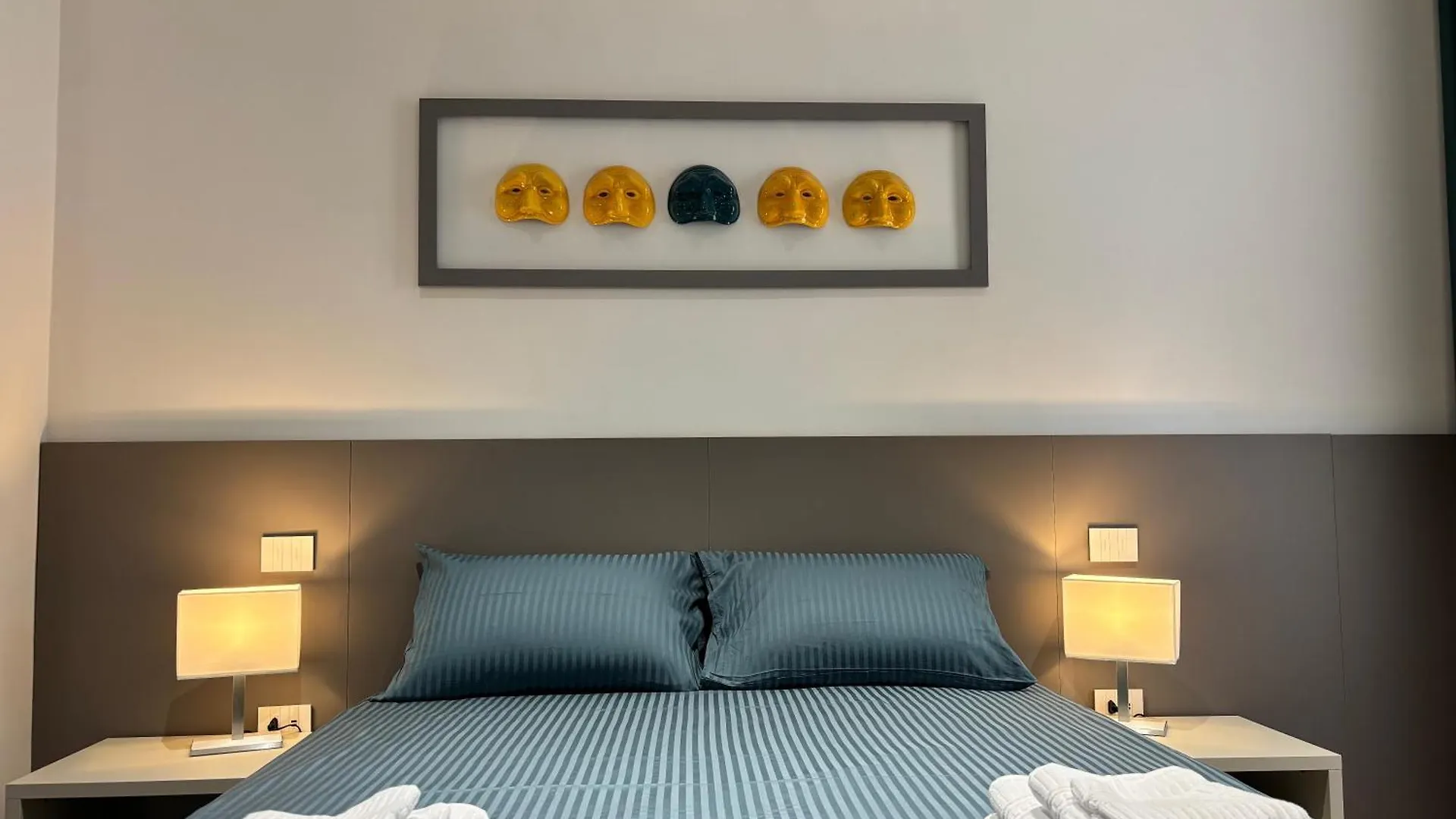 Seaside Suites Naples