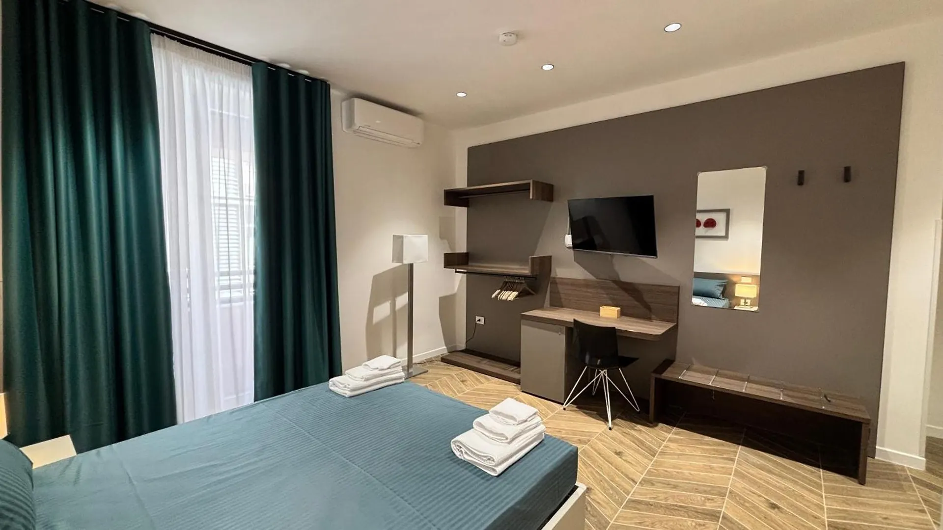 Guest house Seaside Suites Naples